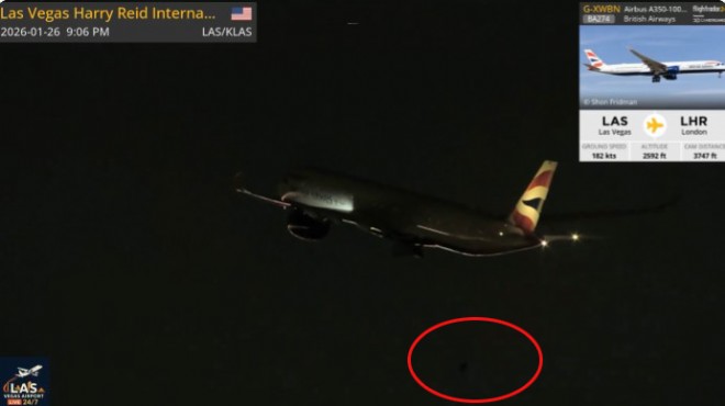 A350'NİN ANA İNİŞ TAKIMLARINDAN BİRİ KOPTU!