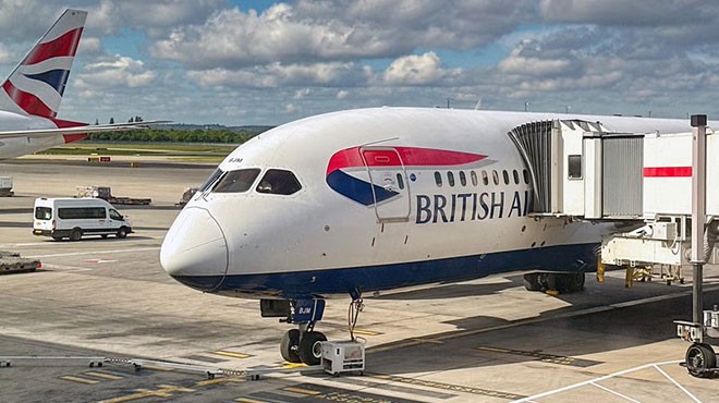 ABU DABİ SEFERLERİ YIL SONUNA KADAR İPTAL