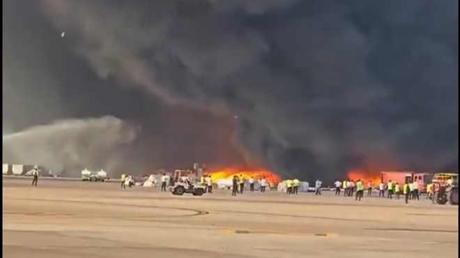 O HAVALİMANINDA BÜYÜK YANGIN ÇIKTI!