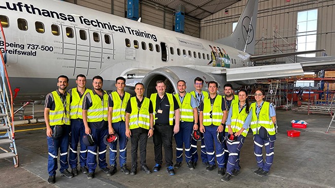 SUNEXPRESS GENÇ TEKNİSYENLERİ HAMBURG’DA EĞİTİME GÖNDERDİ
