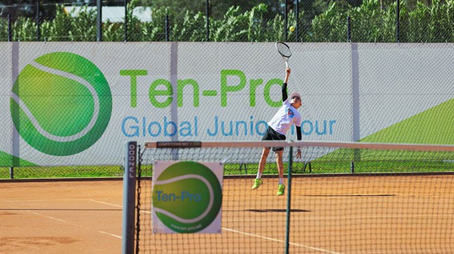 TENİSİN GENÇ YILDIZLARI KEMER’DE BULUŞUYOR